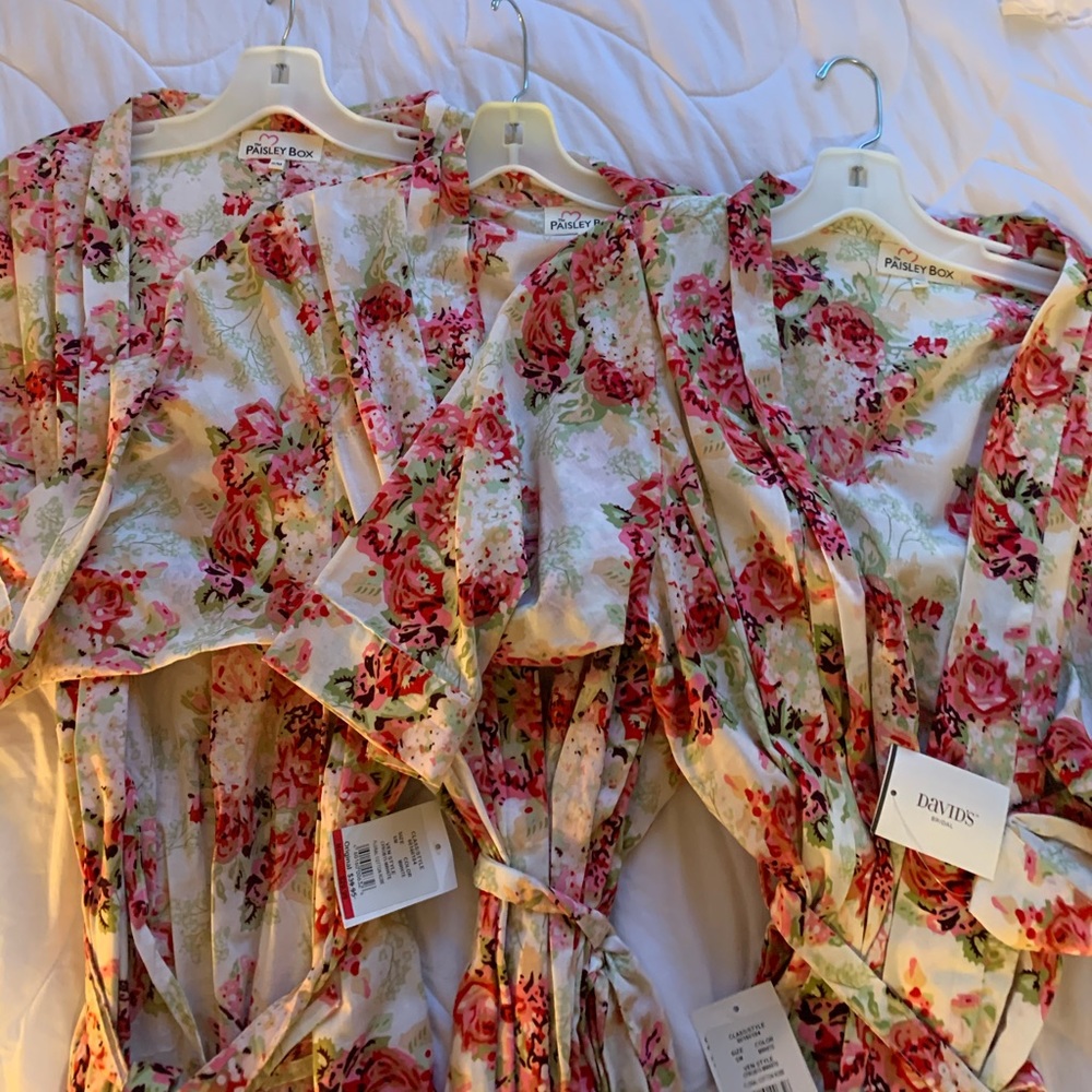 3 NEW w/Tags Bridesmaids Robes all size S/M